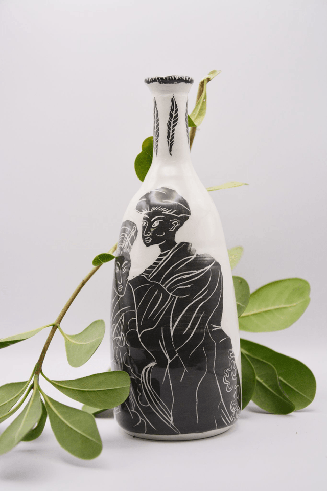 Vase geishas